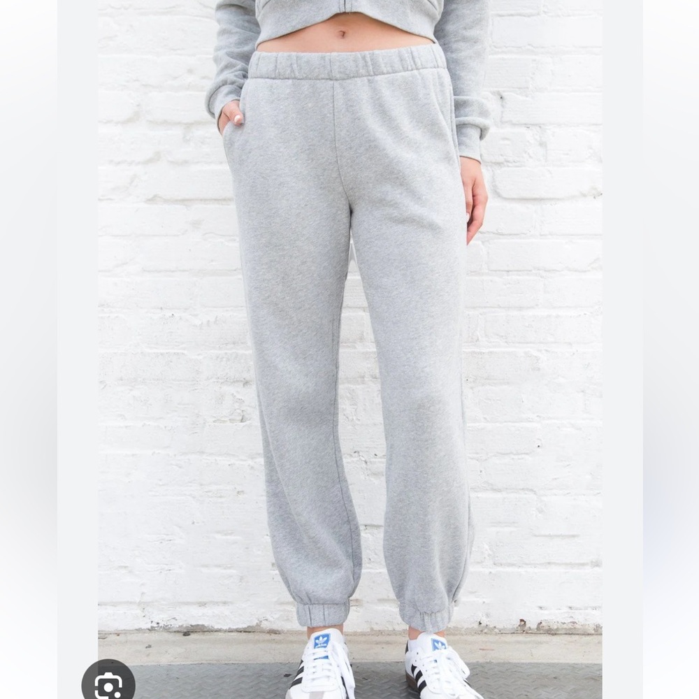 Brandy Melville sweatpants